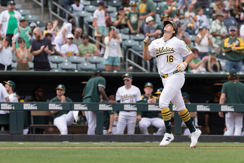 Athletics' Nick Kurtz runs the bases after hitting a two-run home run during the eighth inning of a baseball game against the Kansas City Royals, Sunday, Sept. 28, 2025, in West Sacramento, Calif. (AP Photo/Sara Nevis)