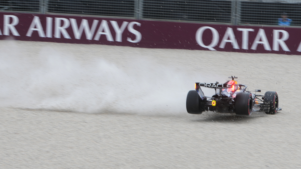 Red Bull driver Max Verstappen of the Netherlands spins off the track during the qualifying session for the Australian Formula One Grand Prix at Albert Park, in Melbourne, Australia, Saturday, March 7, 2026. (AP Photo/Asanka Brendon Ratnayake)