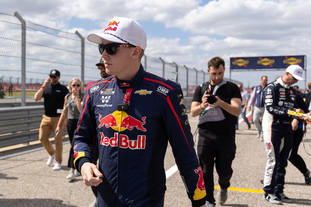 FILE - Connor Zilisch prepares to compete in a NASCAR Cup Series auto race at Circuit of the Americas in Austin, Texas, March 2, 2025. (AP Photo/Stephen Spillman, File)