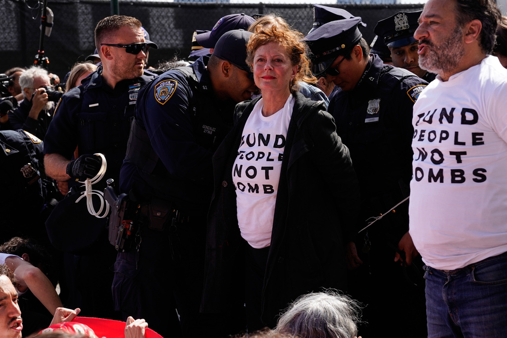 Susan Sarandon, center, and other demonstrators are arrested ahead of Israeli Prime Minister Benjamin Netanyahu's address at the 81st session of the United Nations General Assembly, Thursday, Sept. 24, 2026, in New York. (AP Photo/Madison Swart)