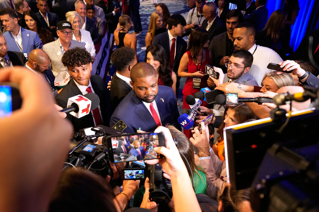Florida Republican gubernatorial candidate Byron Donalds answers questions during at a primary election party Tuesday, Aug. 18, 2026, in Orlando, Fla. (AP Photo/John Raoux)