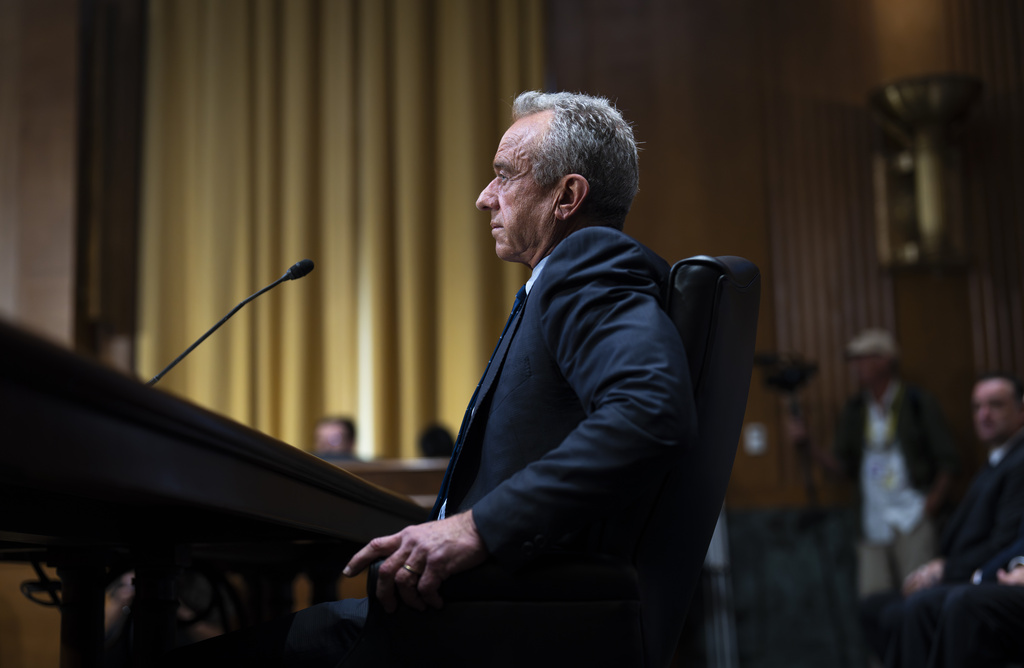 Health and Human Services Secretary Robert F. Kennedy Jr., appears before the Senate Finance Committee on Capitol Hill in Washington, Thursday, Sept. 4, 2025. (AP Photo/J. Scott Applewhite)