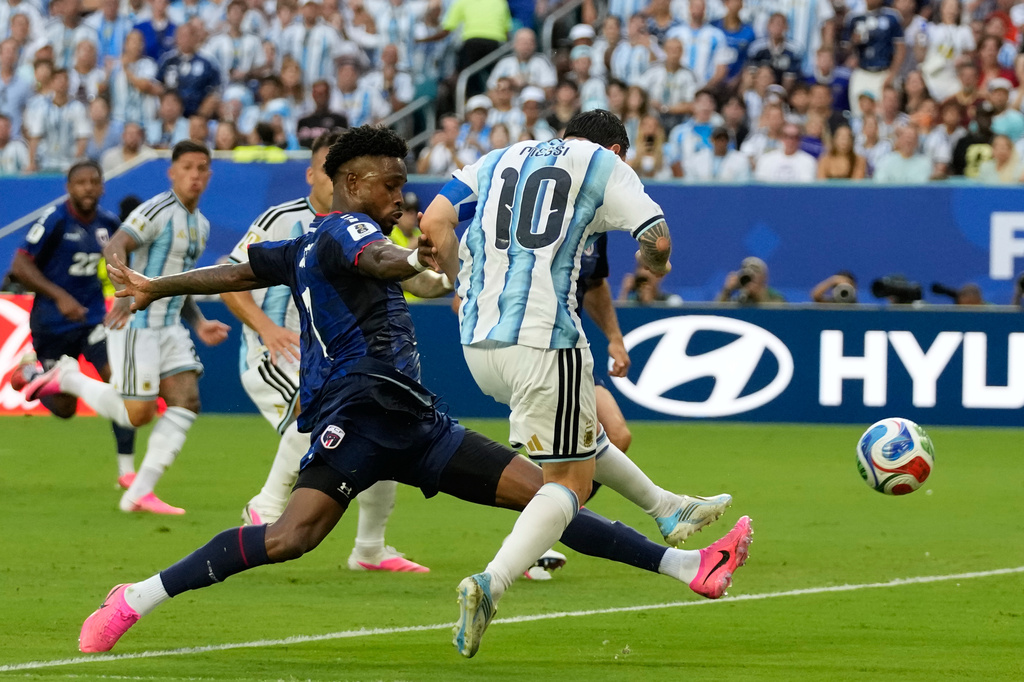 Argentina's Lionel Messi scores the opening goal against Cape Verde during the World Cup round of 32 soccer match in Miami Gardens, Fla., Friday, July 3, 2026. (AP Photo/Lynne Sladky)