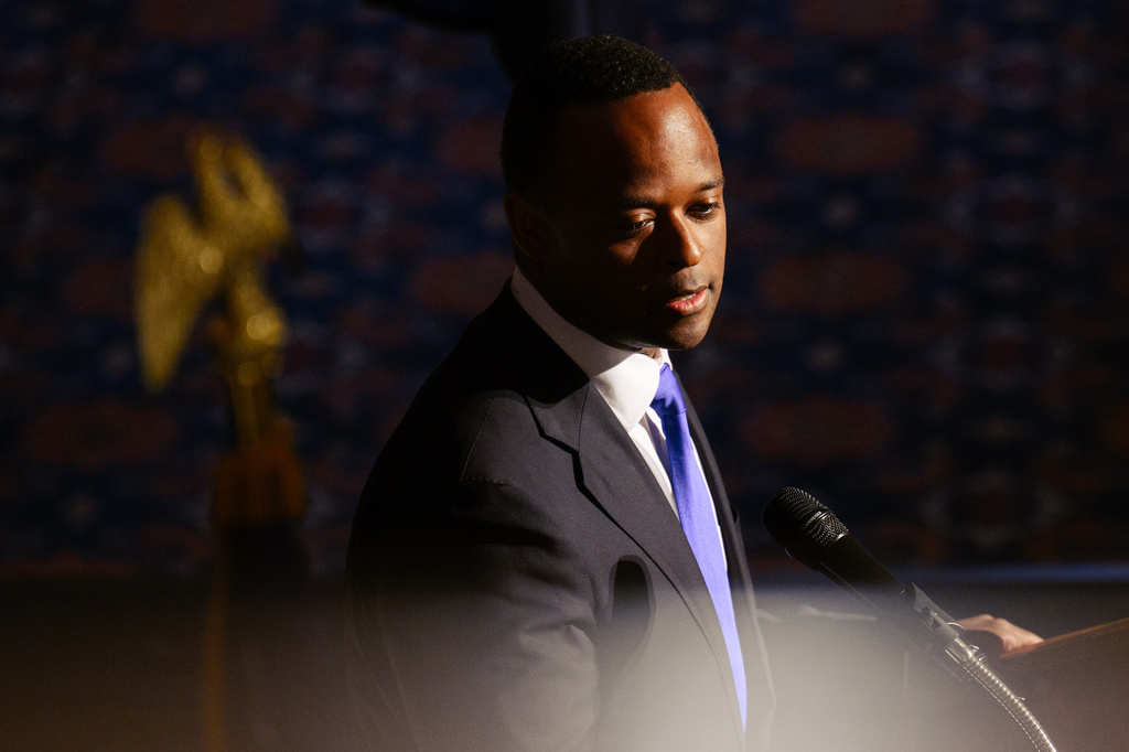Former Kentucky Attorney General and candidate for U.S. Senate Daniel Cameron speaks on stage during the Kenton County Republican Party Lincoln Day Dinner, Thursday, April 30, 2026, in Covington, Ky. (AP Photo/Jon Cherry)