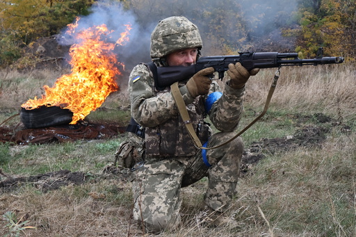 In this photo provided by Ukraine's 65th Mechanized Brigade press service, recruits attend drills at a training ground in the Zaporizhzhia region, Ukraine, Saturday, Oct. 11, 2025. (Andriy Andriyenko/Ukraine's 65th Mechanized Brigade via AP) In this photo provided by Ukraine's 65th Mechanized Brigade press service, recruits attend drills at a training ground in the Zaporizhzhia region, Ukraine, Saturday, Oct. 11, 2025. (Andriy Andriyenko/Ukraine's 65th Mechanized Brigade via AP)
