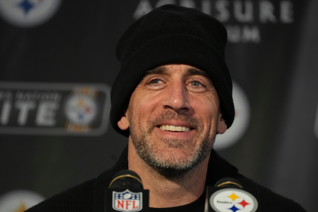 Pittsburgh Steelers quarterback Aaron Rodgers (8) speaks during a press conference following an NFL football game against the Indianapolis Colts in Pittsburgh, Sunday, Nov. 2, 2025. (AP Photo/Gene J. Puskar)