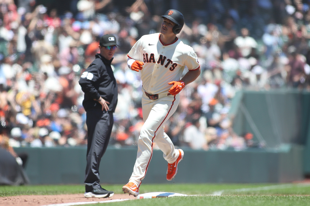 San Francisco Giants' Matt Chapman rounds the bases after hitting a two-run home run during the fifth inning of a baseball game against the Chicago Cubs, Sunday, June 14, 2026, in San Francisco, Calif. (AP Photo/Scott Marshall)