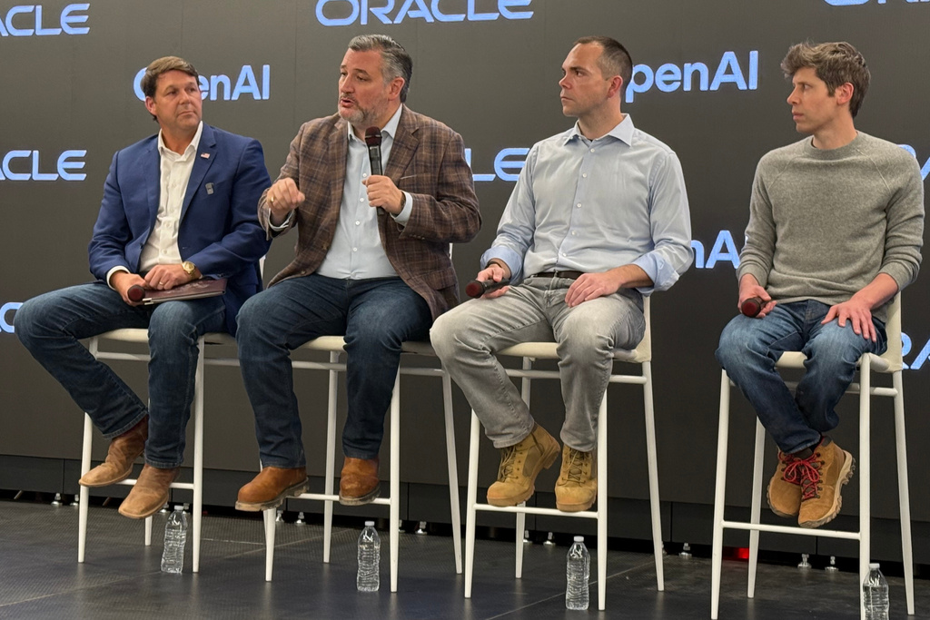 From left, Rep. Jodey Arrington, Sen. Ted Cruz, Oracle CEO Clay Magouyrk and OpenAI CEO Sam Altman answer questions during a news conference on Tuesday, Sept. 23, 2025 in Abilene, Texas. (AP Photo/Matt O’Brien)