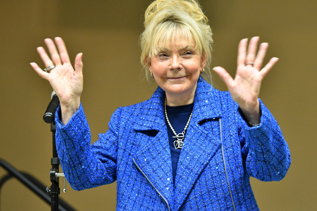 Christine Donohue, a Pennsylvania Supreme Court justice running for another term, acknowledges applause after speaking to the crowd at a Lancaster County Democratic Party event, Oct. 29, 2025, in Lancaster, Pa. (AP Photo/Marc Levy)