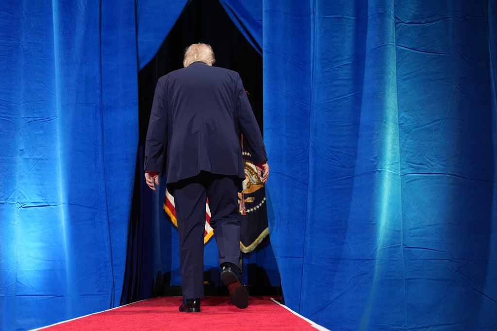 President Donald Trump departs after speaking at an event at the Red Rock Casino Resort and Spa in Las Vegas, Wednesday, Aug. 5, 2026. (AP Photo/Mark Schiefelbein)