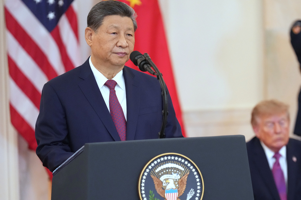 President Donald Trump listens as China's President Xi Jinping speaks during an arrival ceremony in the Grand Foyer of the White House, Thursday, Sept. 24, 2026, in Washington. (AP Photo/Jacquelyn Martin)