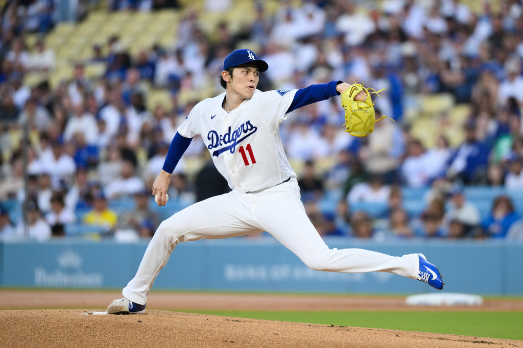 Los Angeles Dodgers starting pitcher Roki Sasaki delivers during the first inning of a baseball game against the San Francisco Giants in Los Angeles, Monday, May 11, 2026. (AP Photo/Kyusung Gong)