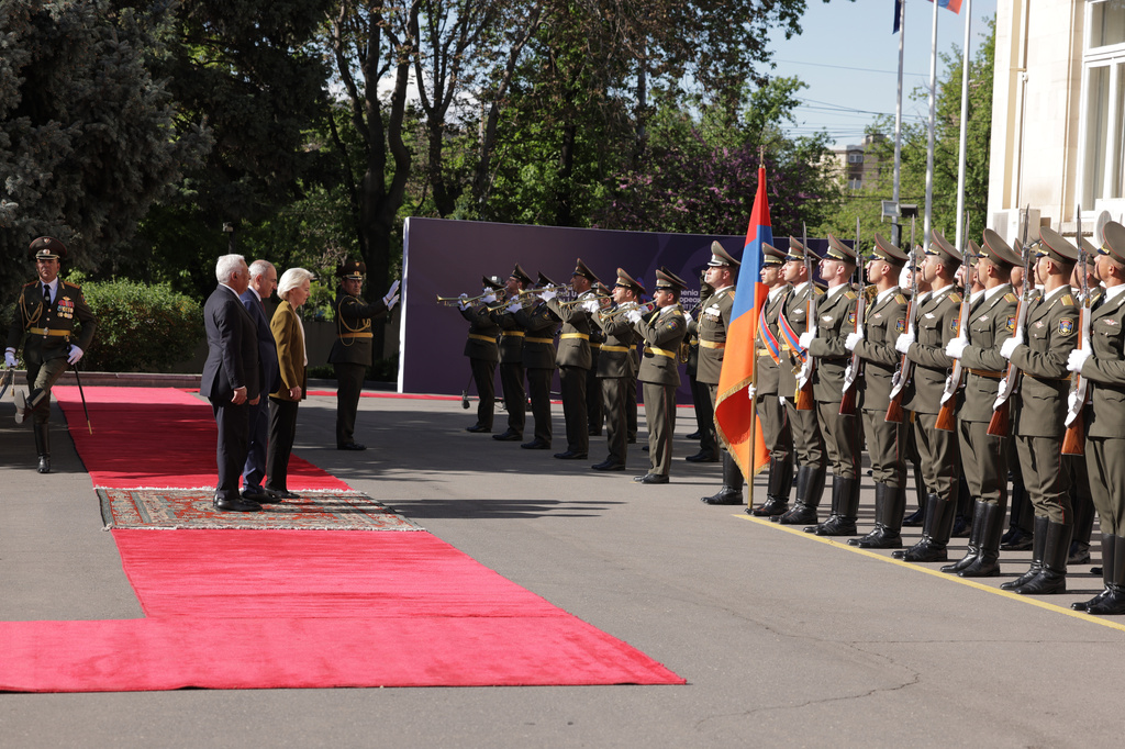 From center left, European Council President Antonio Costa, Armenia's Prime Minister Nikol Pashinyan and European Commission President Ursula von der Leyen during the official arrival ceremony for the EU-Armenia summit at the Presidential Palace in Yerevan, Armenia, Tuesday, May 5, 2026. (AP Photo/Anthony Pizzoferrato)