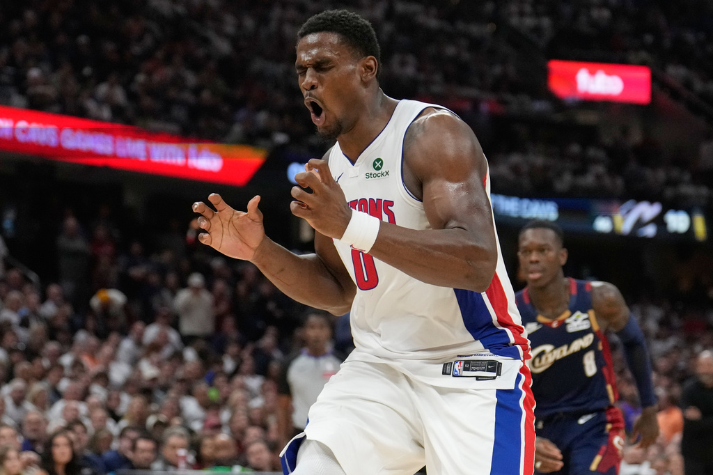 Detroit Pistons' Jalen Duren (0) reacts after allowong a pass to go out of bounds in the second half of Game 4 of a second-round NBA basketball playoff series against the Cleveland Cavaliers Monday, May 11, 2026, in Cleveland. (AP Photo/Sue Ogrocki)