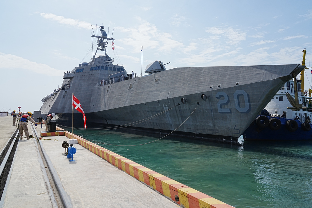 FILE - The U.S. warship USS Cincinnati docks upon arrival at Ream Naval Base in Sihanoukville, Cambodia, Saturday, Jan. 24, 2026. (AP Photo/Heng Sinith, File)