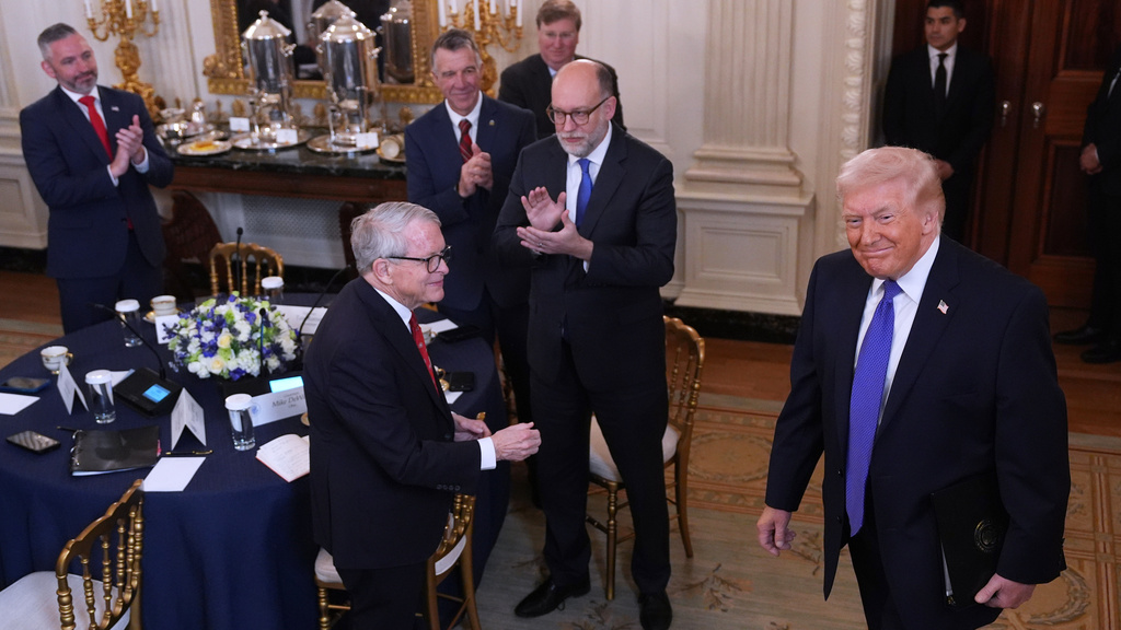 President Donald Trump arrives to speak during a breakfast with the National Governors Association in the State Dining Room of the White House, Friday, Feb. 20, 2026, in Washington. (AP Photo/Evan Vucci)
