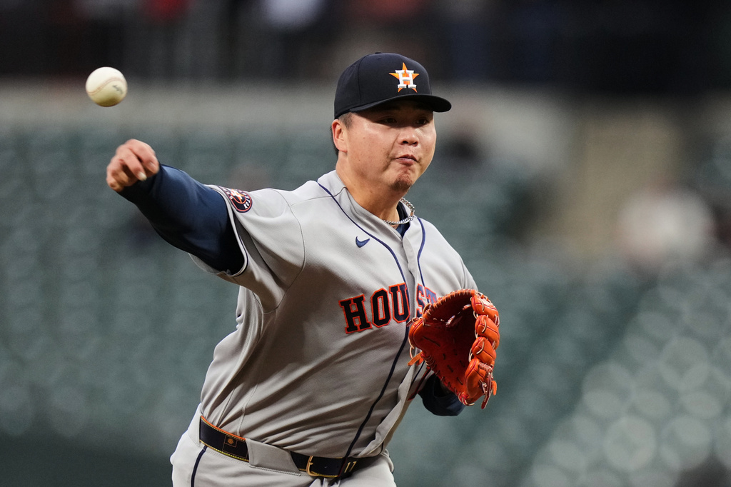 Houston Astros starting pitcher Kai-Wei Teng delivers during the second inning of a baseball game against the Baltimore Orioles, Tuesday, April 28, 2026, in Baltimore. (AP Photo/Stephanie Scarbrough)