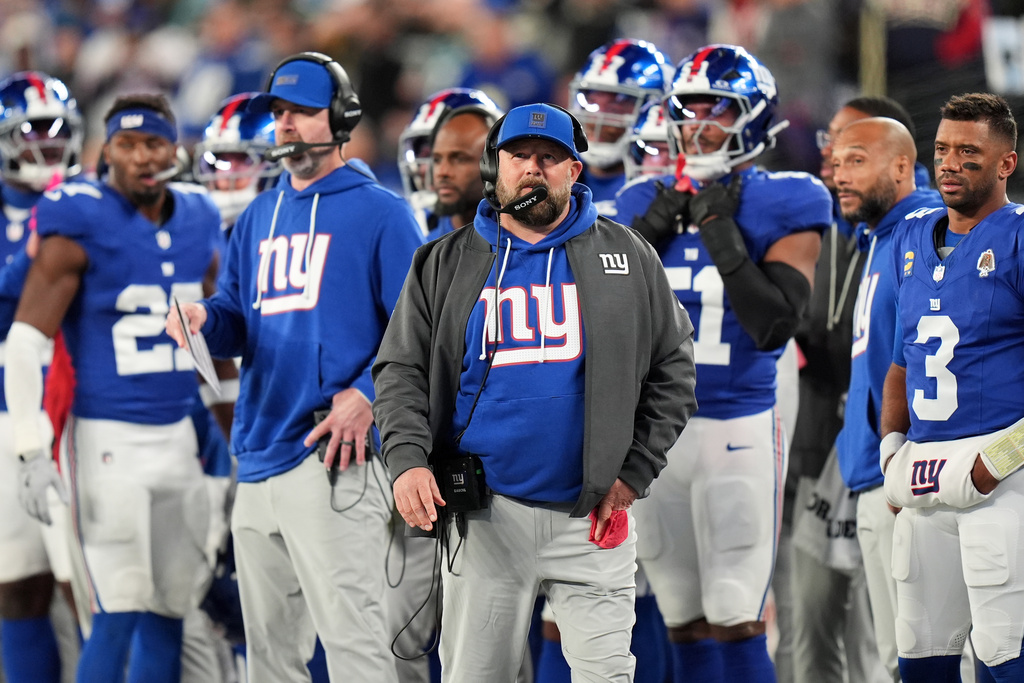 New York Giants head coach Brian Daboll watches during the first half of an NFL football game against the Philadelphia Eagles Thursday, Oct. 9, 2025, in East Rutherford, N.J. (AP Photo/Seth Wenig)