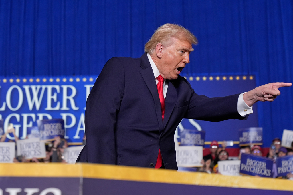 President Donald Trump speaks during an event at the Horizon Events Center in Clive, Iowa, Tuesday, Jan. 27, 2026. (AP Photo/Mark Schiefelbein)
