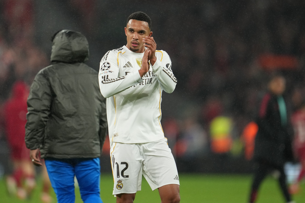 Real Madrid's Trent Alexander-Arnold wqalks off the oitch after the Champions League soccer match between Liverpool and Real Madrid in Liverpool, England, Tuesday, Nov. 4, 2025. (AP Photo/Jon Super)