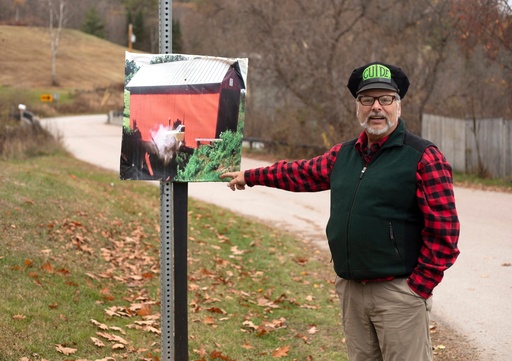 East Corinth resident and Beetlejuice fan Wade Pierson points to one of the photos he printed and placed around town showing the various filming locations featured in the "Beetlejuice" films in East Corinth, Vt., Oct. 28, 2025. (AP Photo/Amanda Swinhart) East Corinth resident and Beetlejuice fan Wade Pierson points to one of the photos he printed and placed around town showing the various filming locations featured in the "Beetlejuice" films in East Corinth, Vt., Oct. 28, 2025. (AP Photo/Amanda Swinhart)