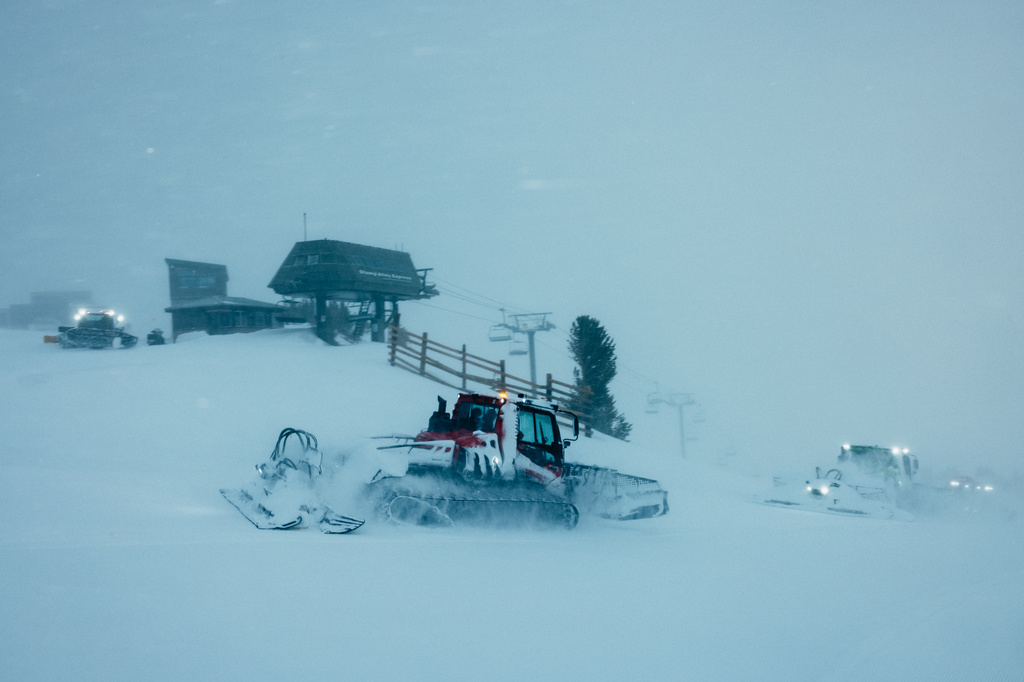 This photo provided by the Mammoth Mountain Ski Resort shows snow covering the resort during a winter storm Sunday, April 12, 2026. (Peter Morning/Mammoth Mountain Ski Resort via AP)