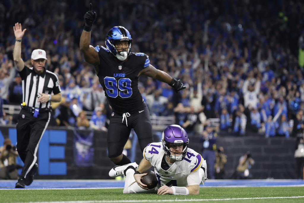 Sean Rima Lions beat Vikings 31-9, win NFC North and No. 1 seed, dropping ...