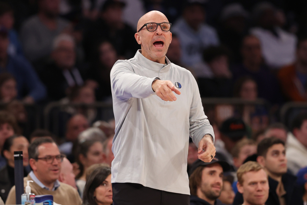 Dallas Mavericks head coach Jason Kidd yells during the first half of an NBA basketball game against the New York Knicks, Monday, Jan. 19, 2026, in New York. (AP Photo/Pamela Smith)