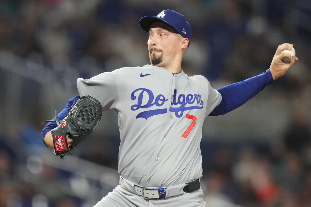 Los Angeles Dodgers pitcher Blake Snell (7) throws during the first inning of a baseball game against the Miami Marlins, Friday, Sept. 11, 2026, in Miami. (AP Photo/Lynne Sladky)