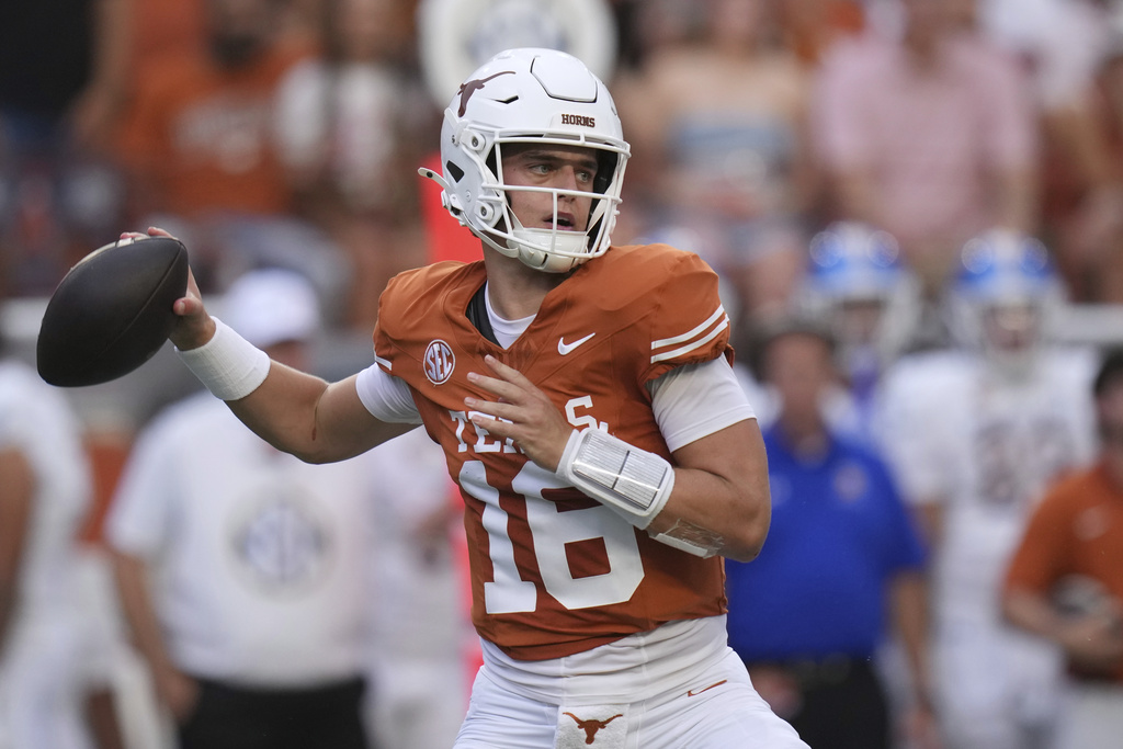 Mapi Arch Texas' Sarkisian dismisses question about QB Arch Manning possibly ...