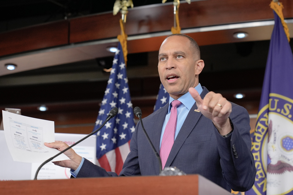 House Minority Leader Hakeem Jeffries, D-N.Y., speaks during a news conference during day 3 of the government shutdown on Capitol Hill, Friday, Oct. 3, 2025, in Washington. (AP Photo/Mariam Zuhaib)