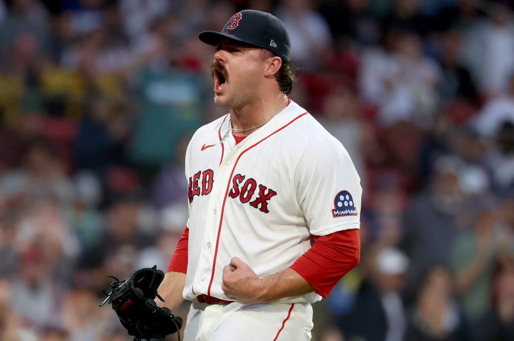 Boston Red Sox pitcher Payton Tolle reacts after retiring the sixth inning with two runners on base during a baseball game against the Kansas City Royals, Sunday, Sept. 13, 2026, in Boston. (AP Photo/Mark Stockwell)