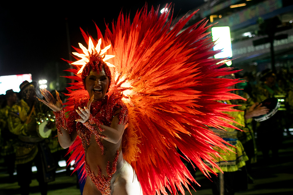 Drum queen Mileide Mihaile from Unidos da Tijuca samba school performs during Carnival celebrations at the Sambadrome in Rio de Janeiro, early Tuesday, Feb. 17, 2026. (AP Photo/Bruna Prado)