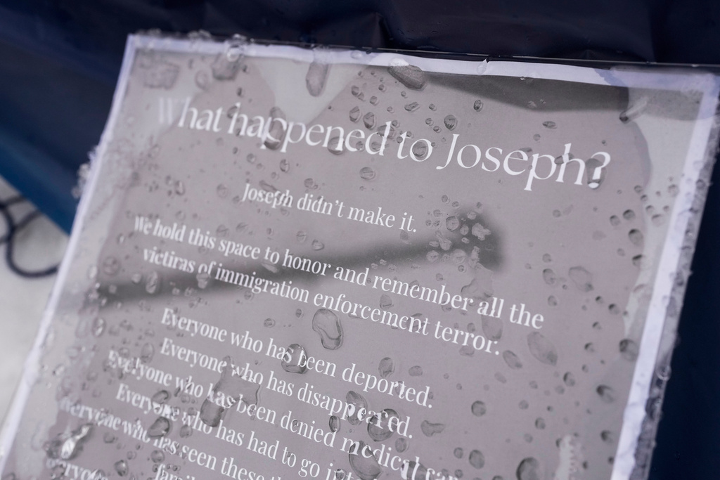 A sign of explanation is part of the Nativity scene outside of Lake Street Church of Evanston, Wednesday, Dec. 10, 2025, in Evanston, Ill. (AP Photo/Erin Hooley)