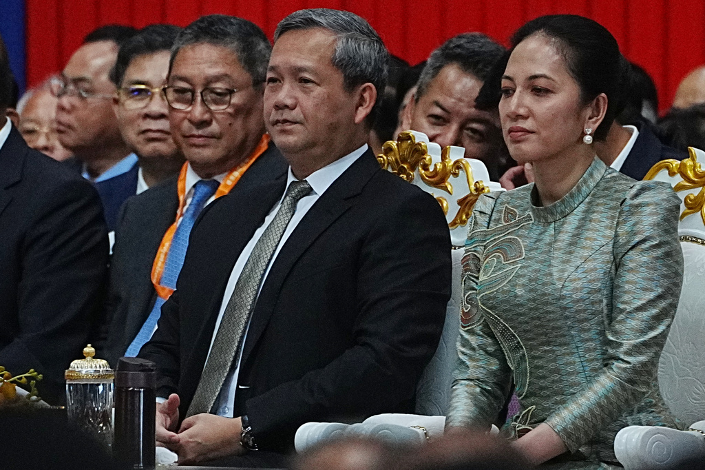 Cambodian Prime Minister Hun Manet, second from right, presides over together with his wife Pich Chanmony during an inauguration of Techo International Airport in Kandal province, Cambodia, Monday, Oct. 20, 2025. (AP Photo/Heng Sinith)