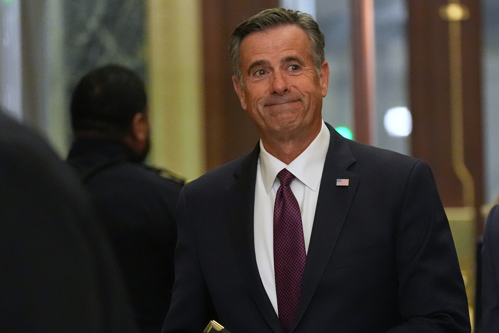 CIA Director John Ratcliffe arrives at the U.S. Capitol Monday, Jan. 5, 2026, in Washington, to brief top lawmakers after President Donald Trump directed U.S. forces to capture Venezuelan President Nicolas Maduro. (AP Photo/Jacquelyn Martin)