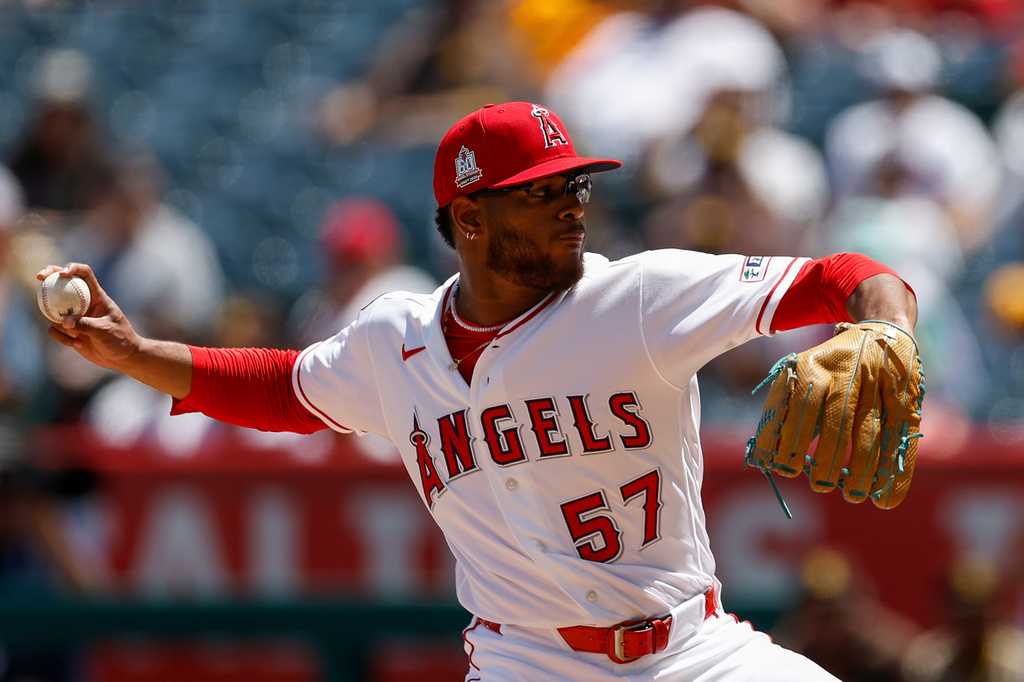 Los Angeles Angels starting pitcher Walbert Urena delivers during the first inning of a baseball game against the San Diego Padres, Sunday, April 19, 2026, in Anaheim, Calif. (AP Photo/Caroline Brehman)
