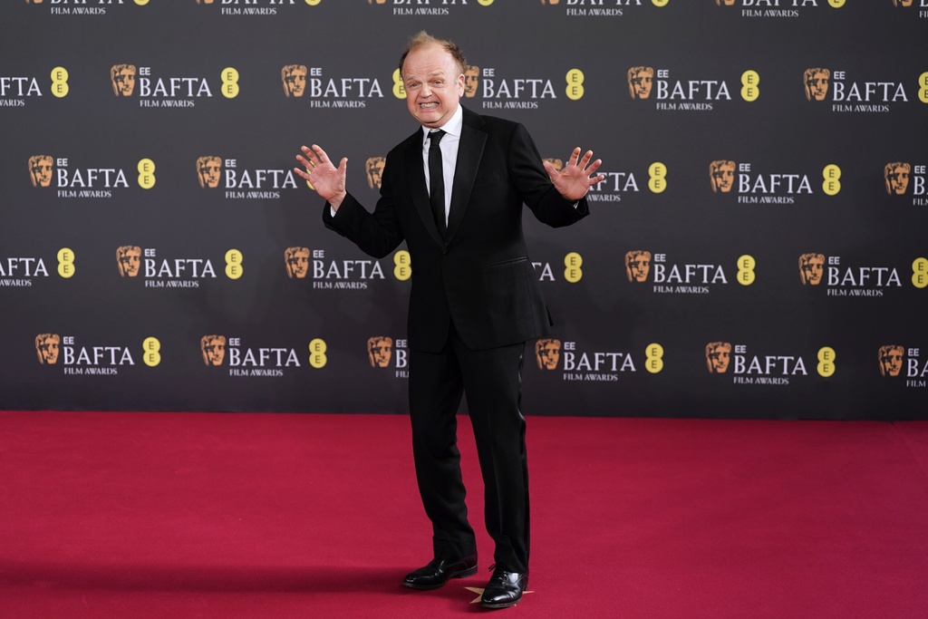 Toby Jones poses for photographers upon arrival at the 79th British Academy Film Awards, BAFTA's, in London, Sunday, Feb. 22, 2026. (AP Photo/Alberto Pezzali)