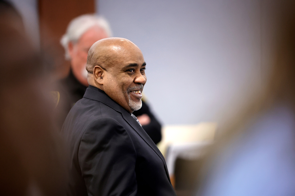 Duane Davis smiles during a break in closing arguments during his murder trial, related to the 1996 killing of rapper Tupac Shakur, in Clark County District Court at the Regional Justice Center in Las Vegas, Monday, Aug. 31, 2026. (Steve Marcus/Pool Photo via AP)