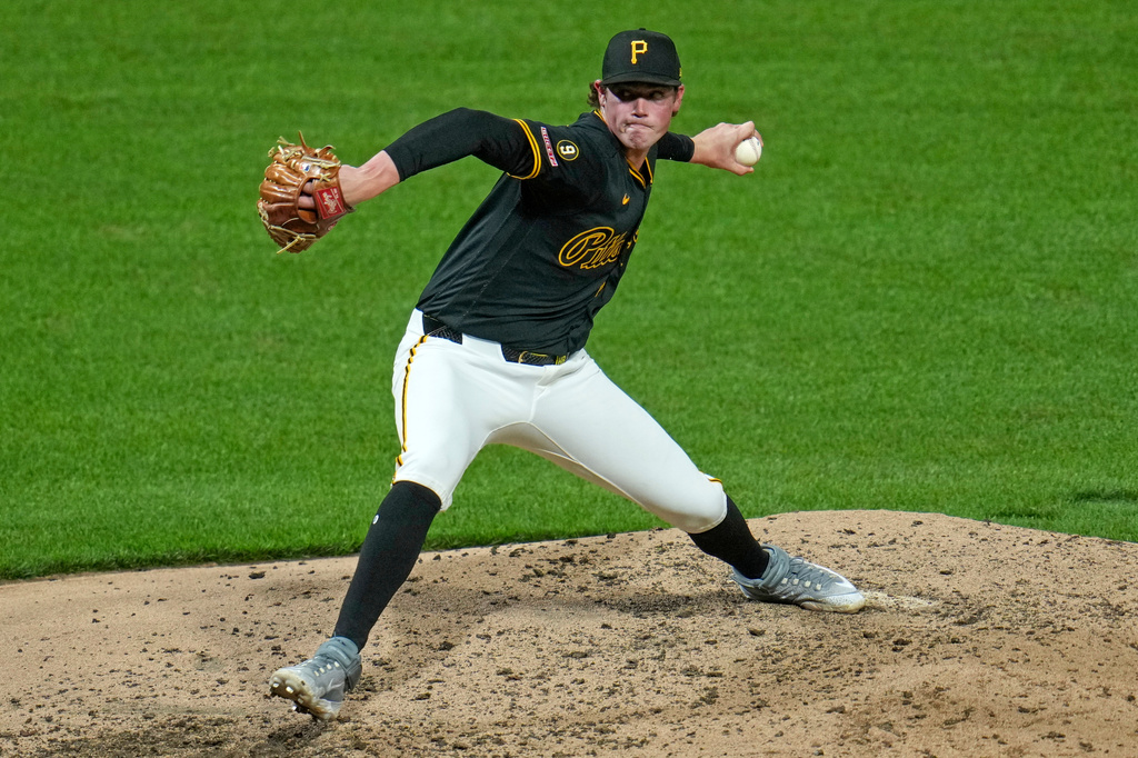 Pittsburgh Pirates pitcher Hunter Barco delivers during the seventh inning of a baseball game against the St. Louis Cardinals in Pittsburgh, Thursday, April 28, 2026. (AP Photo/Gene J. Puskar)