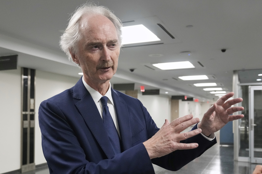 Geir Pedersen, the official who steered the United Nations diplomacy in Syria for nearly seven turbulent years, is interviewed at UN headquarters, Thursday, Sept. 18, 2025. (AP Photo/Richard Drew)