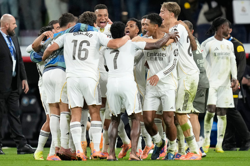 Real Madrid players celebrate after a La Liga soccer match between Real Madrid and Barcelona in Madrid, Spain, Sunday, Oct. 26, 2025. (AP Photo/Bernat Armangue) Real Madrid players celebrate after a La Liga soccer match between Real Madrid and Barcelona in Madrid, Spain, Sunday, Oct. 26, 2025. (AP Photo/Bernat Armangue)