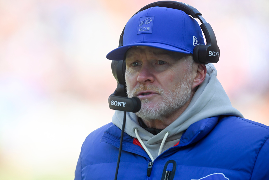 Buffalo Bills head coach Sean McDermott watches during the first half of an NFL football game against the Cleveland Browns in Cleveland, Sunday, Dec. 21, 2025. (AP Photo/David Richard)