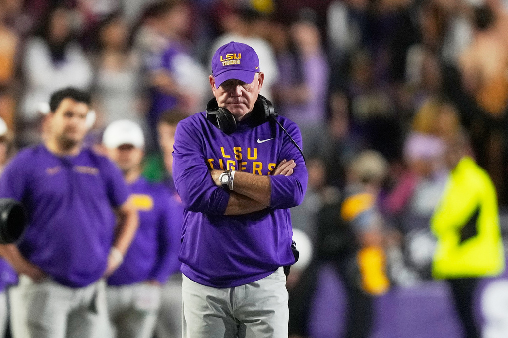 LSU head coach Brian Kelly walks on the sideline in the second half of an NCAA college football game against Texas A&amp;M, Saturday, Oct. 25, 2025 in Baton Rouge, La. (AP Photo/Gerald Herbert)