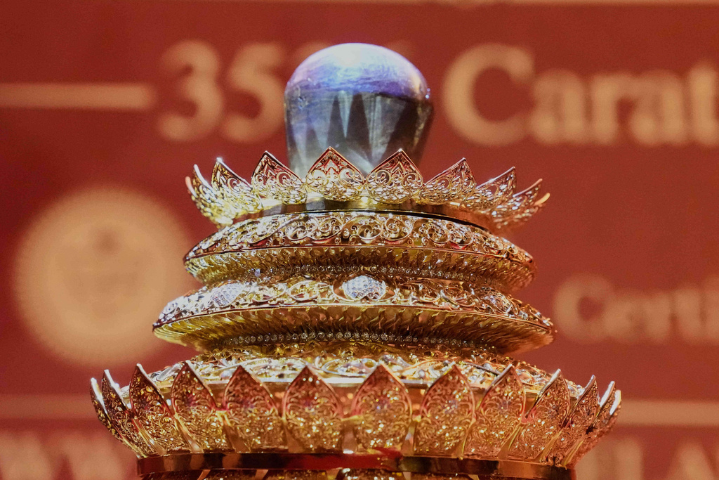 The world's largest purple star sapphire, claimed to be the largest of its kind, is placed on display at a ceremony in Colombo, Sri Lanka, Saturday, Jan. 17, 2026. (AP Photo/Eranga Jayawardena)