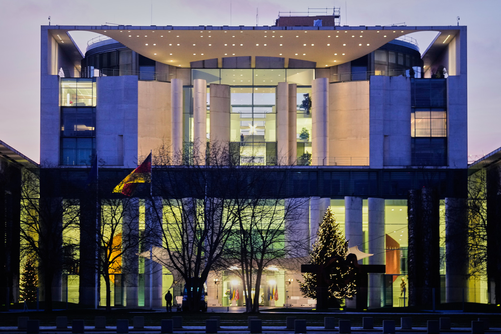 The chancellory is pictured during talks between representatives of the U.S. and Ukraine in Berlin, Germany, Sunday, Dec. 14, 2025. (AP Photo/Markus Schreiber)