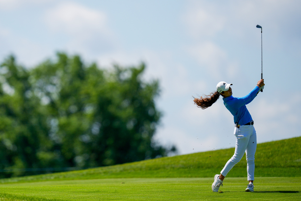Julia Lopez Ramirez, of Spain, hits from the 18th fairway during a practice round prior to the Women's PGA Championship golf tournament, Wednesday, June 24, 2026, in Chaska. (AP Photo/Matt York)