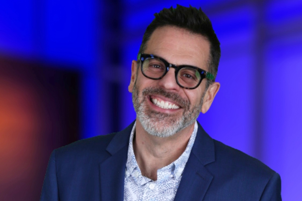 This undated photo provided by NBCU Local shows José Suárez, the president and general manager of several Telemundo stations in Florida, who was killed in a helicopter crash in Kenya on Wednesday, Aug. 19, 2026. (NBCU Local via AP)