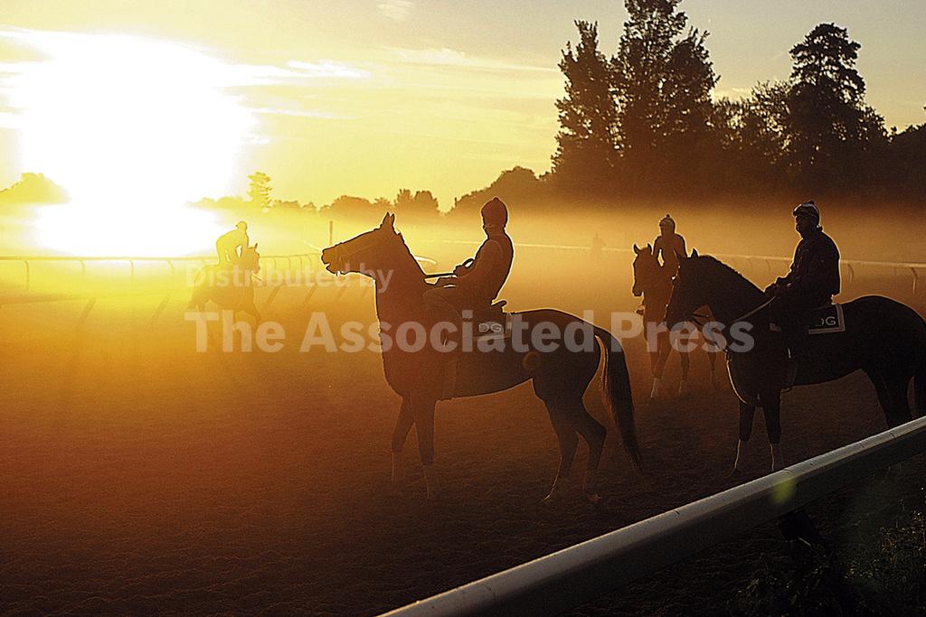 Historic Saratoga takes its place at center of horse racing world when
