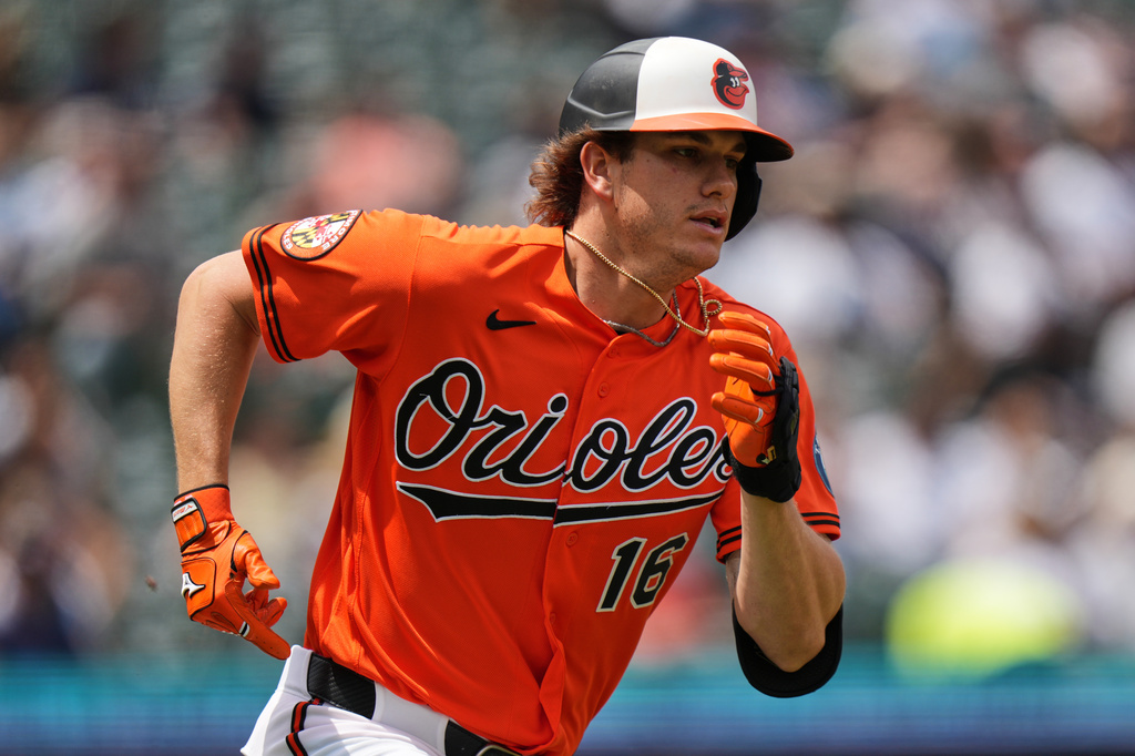 Baltimore Orioles' Coby Mayo (16) rounds the bases after hitting an RBI double during the second inning of a baseball game against the New York Yankees, Wednesday, May 13, 2026, in Baltimore. (AP Photo/Stephanie Scarbrough)